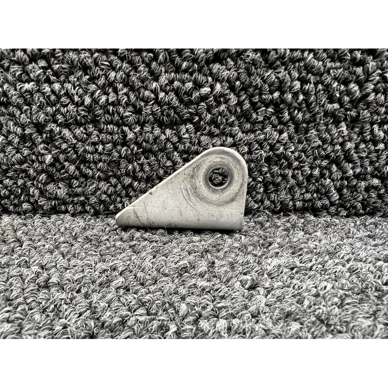 0510205-5 Cessna 182P Seat Belt Attachment Fitting LH Inbd or RH Outbd (No Paint)