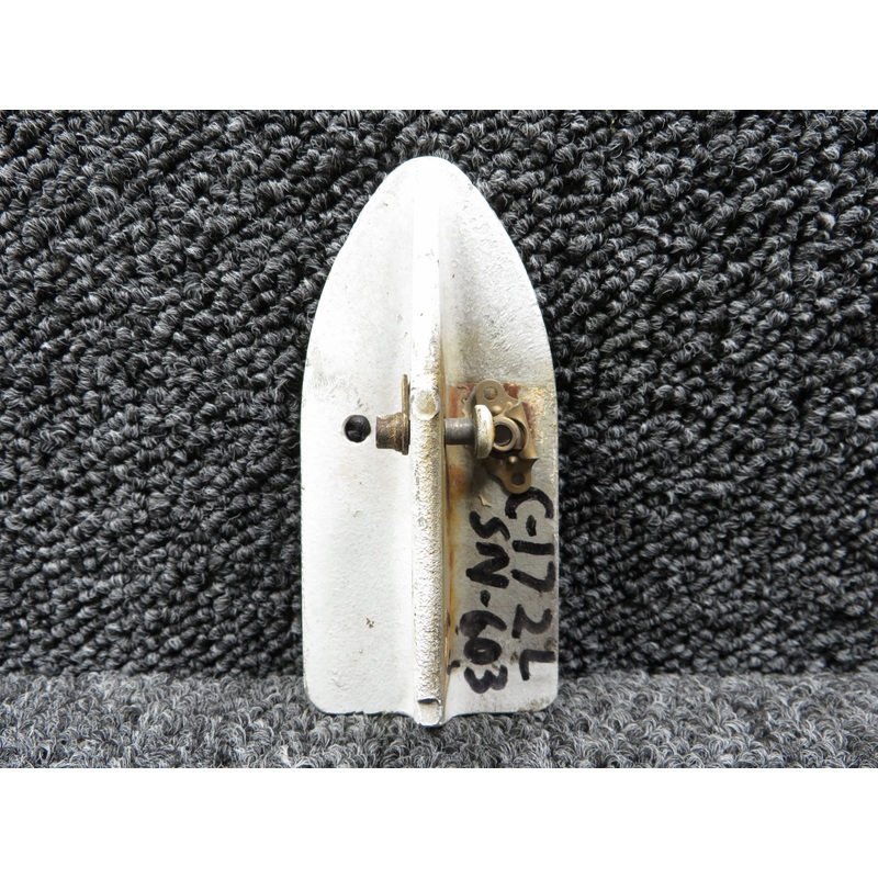 0541211-1 Cessna C-172L Cabin Step