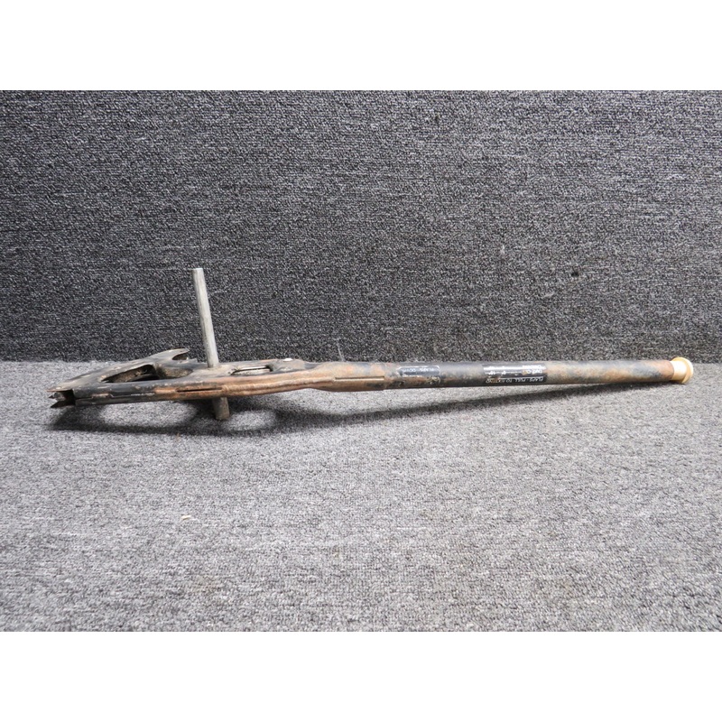 0510166-6, 0510171-1 Cessna 172D Flap Lever Assembly