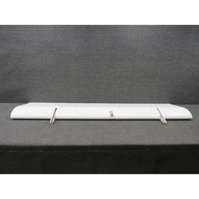 0523901 (Use: 0523901-35) Cessna 182 Flap Assembly LH (Dent)