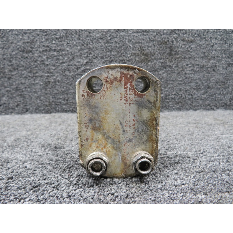 0441164-1 Cessna Main Landing Gear Axle with Nut