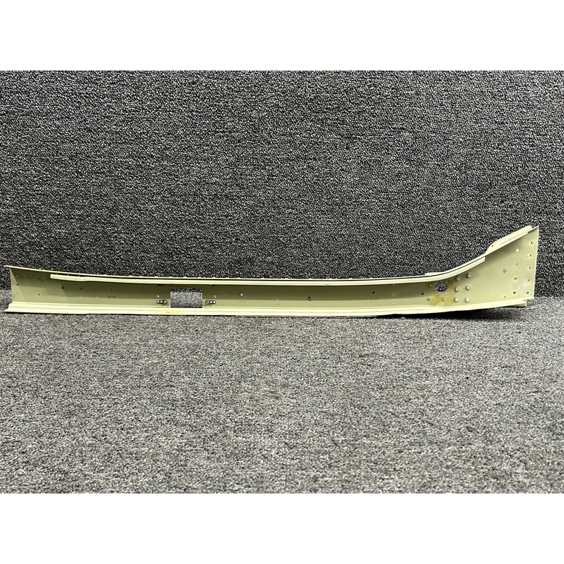 0512186-34, 0512124-80 Cessna 172S Fuselage Channel Assembly with Brace