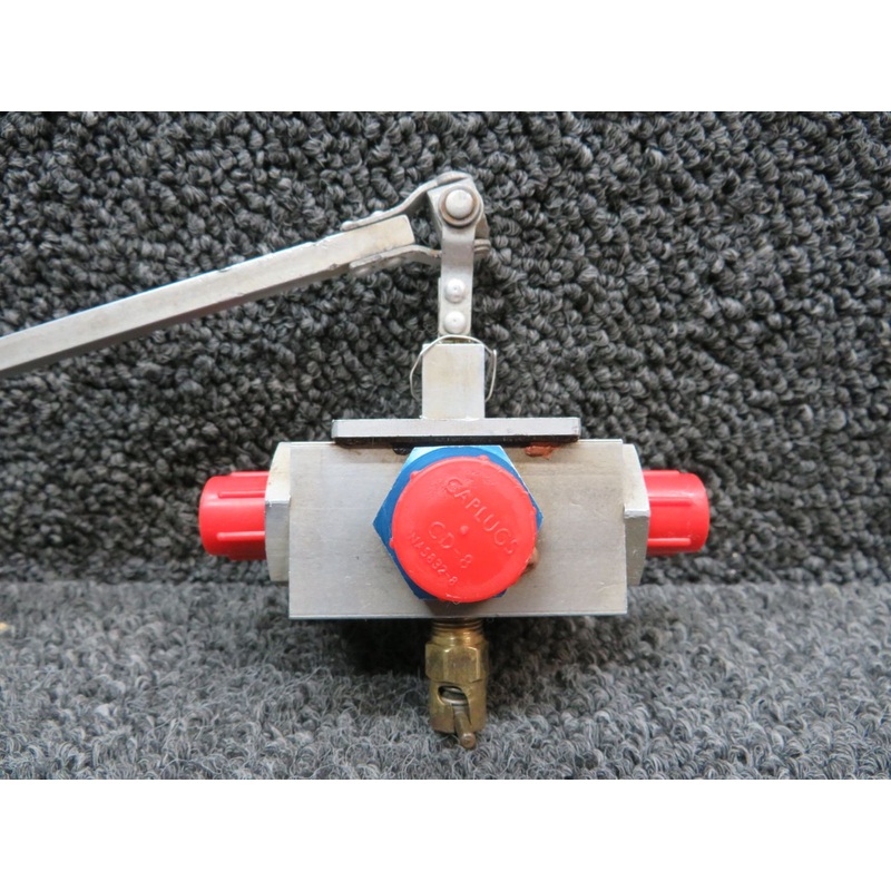 0513120-8 (Use: 0513120-200) Cessna 172G Fuel Selector with Shaft, Placard, Handle
