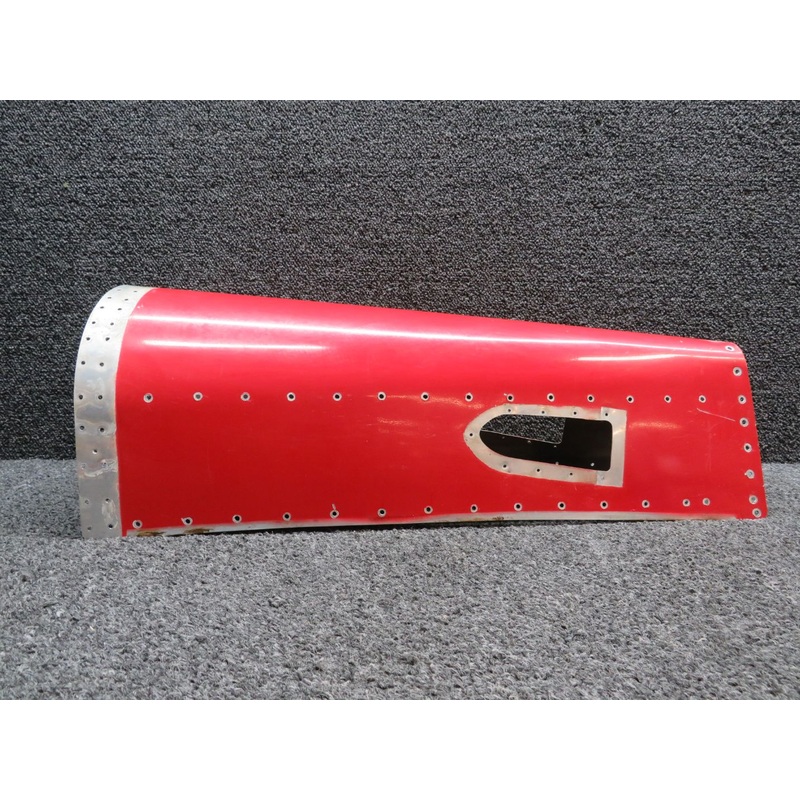 0512008-4 Cessna 172G Fuselage Lower Skin Aft Section (Worn Holes, Paint Scratched)