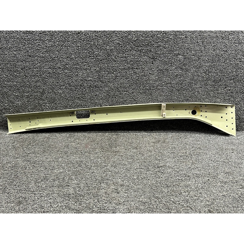 0512186-33 Cessna 172S Fuselage Channel Assembly