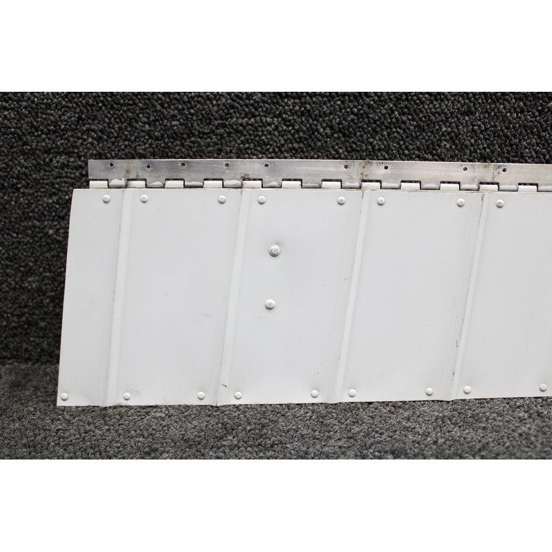 0532001-101 Cessna 172R Elevator Trim Tab Assembly RH (White)