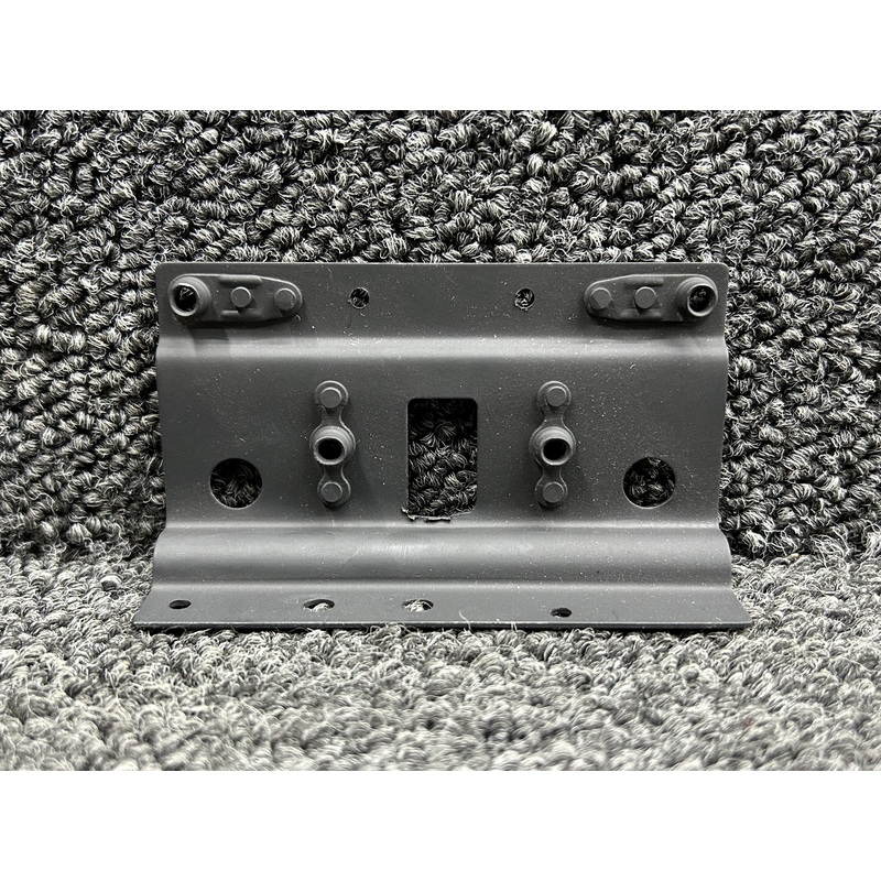 0512238-2 Cessna 172S Cabin Door Latch Bracket RH