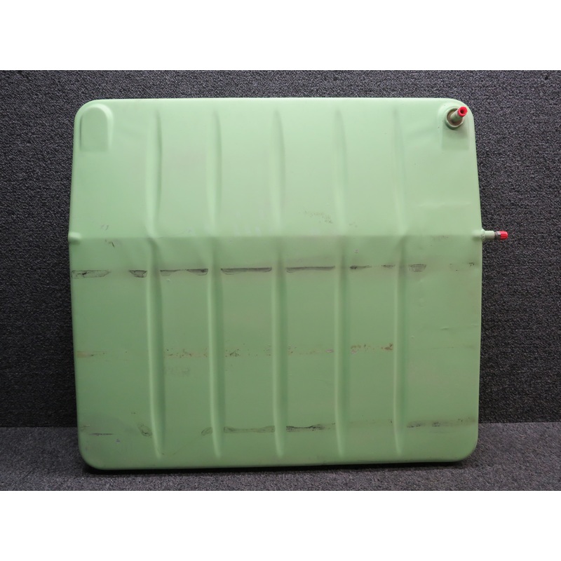 0526007-201 Cessna 172G Fuel Tank Assembly LH