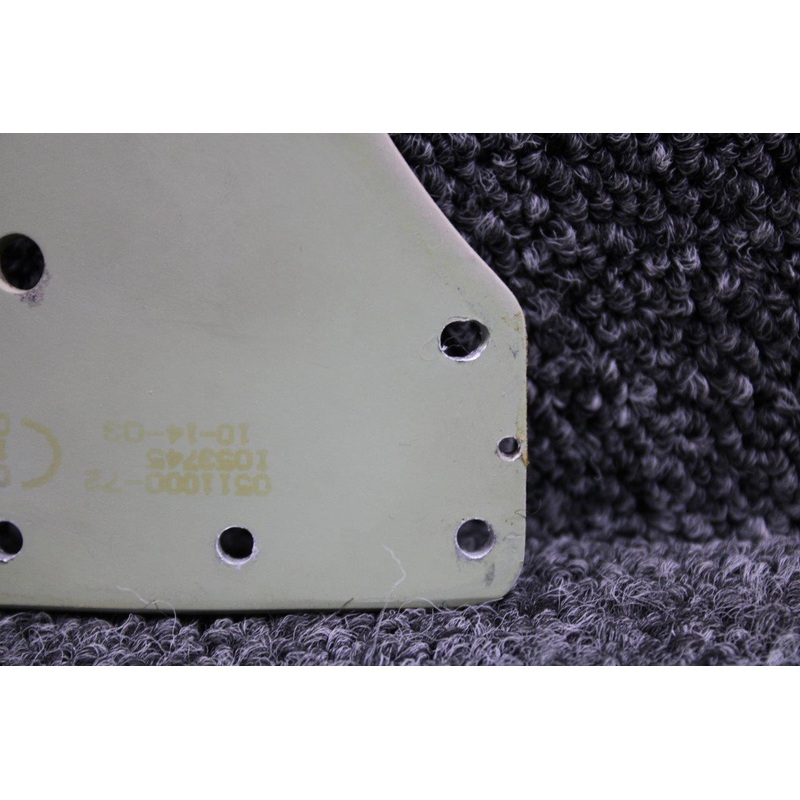 0511000-74 Cessna 172S Door Jamb Gusset Plate RH