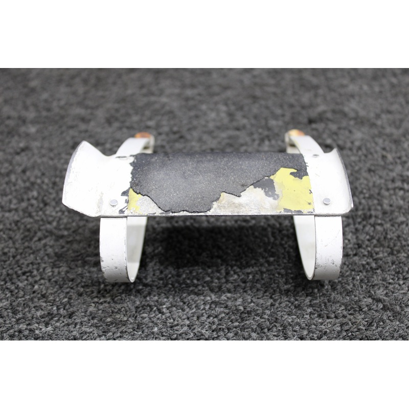 0500276-1 (Use: 0500840-201) Cessna 172R Strut Step Assembly LH