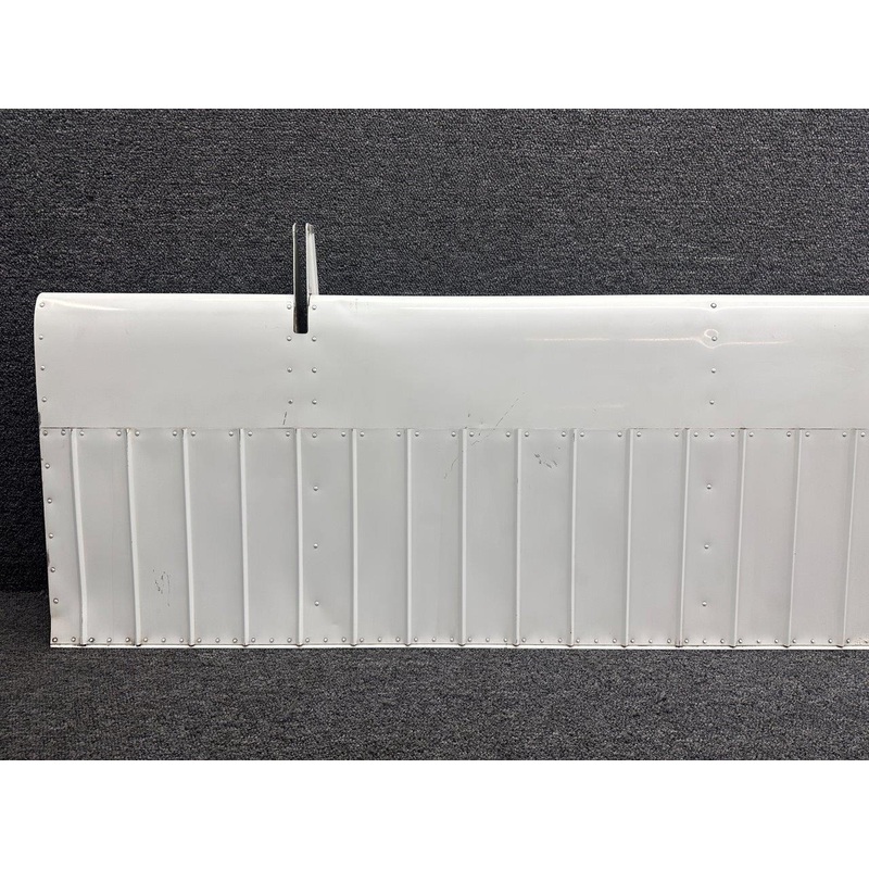 0523901-34 Cessna R182 Flap Assembly RH (Hail Damage)