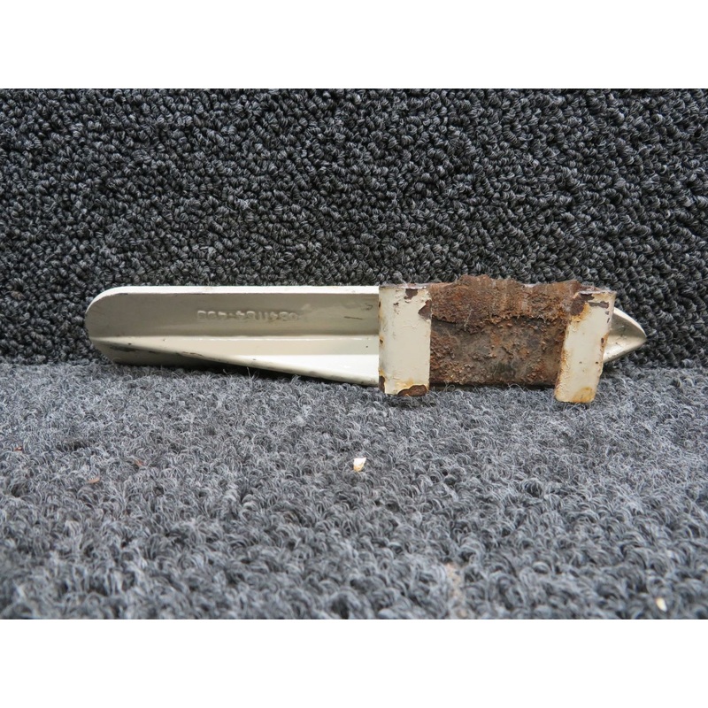 0541154-1 (Cast: 0541154-495) Cessna Main Gear Step LH or RH (Rust)