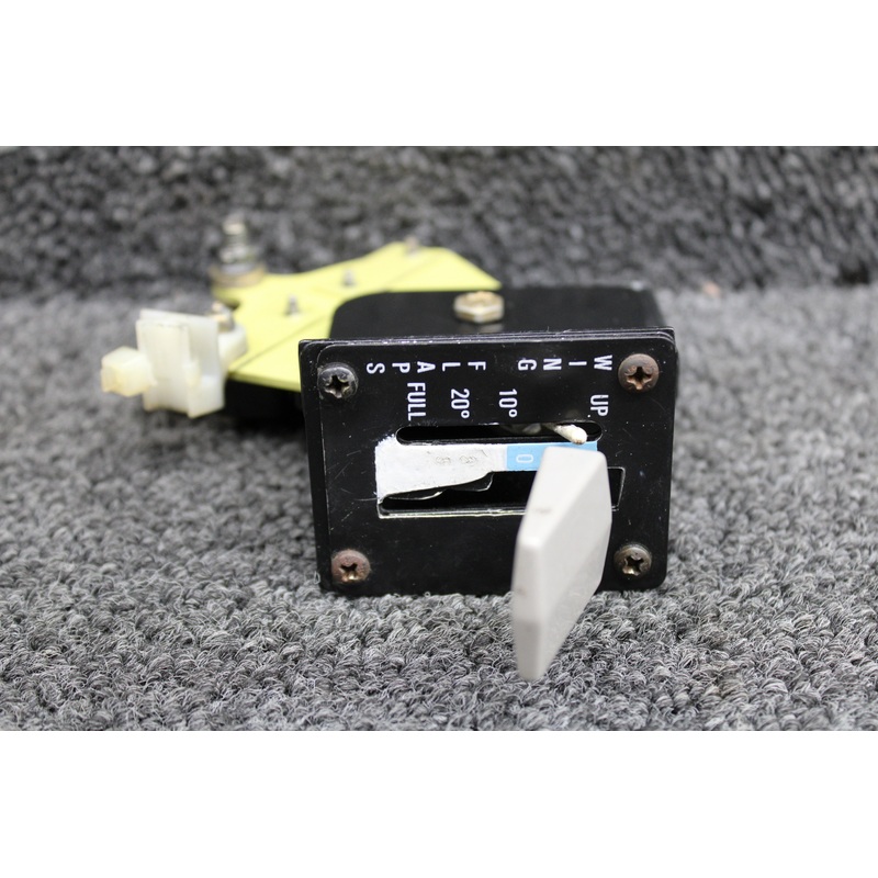 0560021-1, 0560022-8, 0560019-4 Cessna 172R Flap Position Lever Assembly