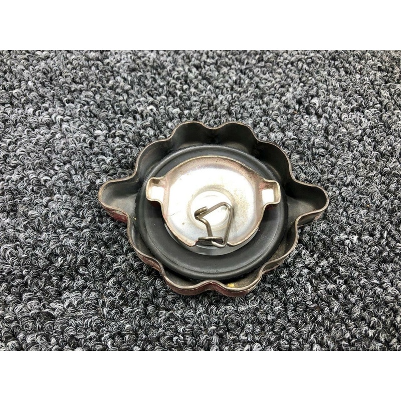 0311360-4 Cessna 172 Fuel Cap Assembly (Non-Vented)