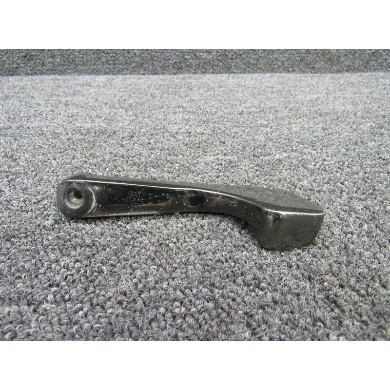 0515082-1 (Use: CJ1043-1) Cessna 172S Cabin Door Handle LH