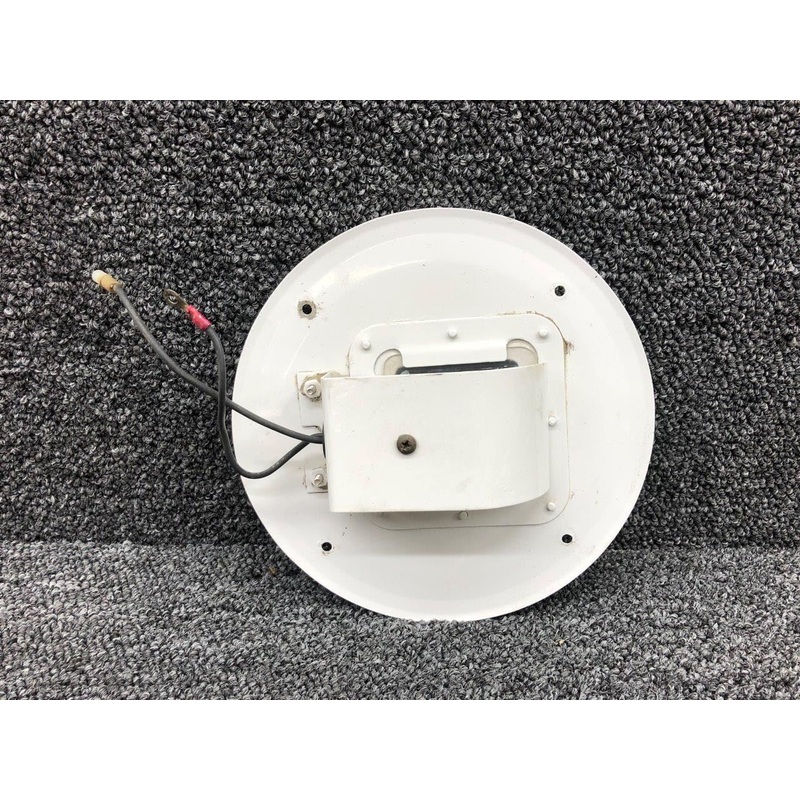 0521101-2 / 0700616-1 Cessna 172N Wing Courtesy Light LH / RH W/ Shield