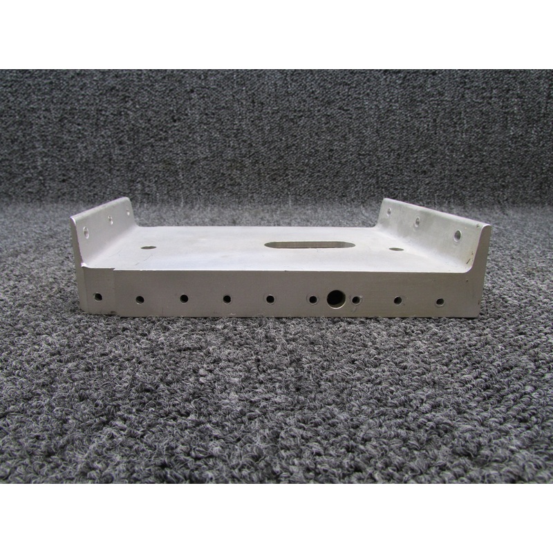 0541122-2 Cessna Main Landing Gear Support Inboard RH (Bead Blasted)