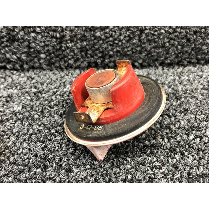 0311360-4 (USE: C156003-0101) Cessna 172F Fuel Tank Cap (Vented)
