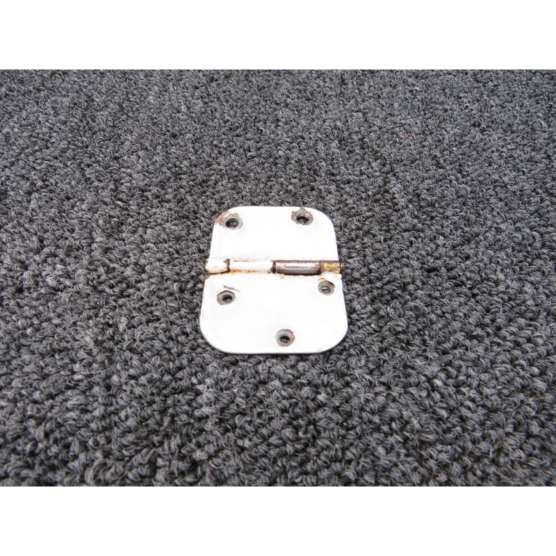 0511280-3 Cessna 172H Cabin Door  Hinge Assembly Lower Forward / AFT LH (White)