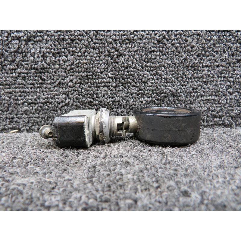 MS25125-E3 (Alt: 8857K44) Cessna 177RG Landing Gear Switch