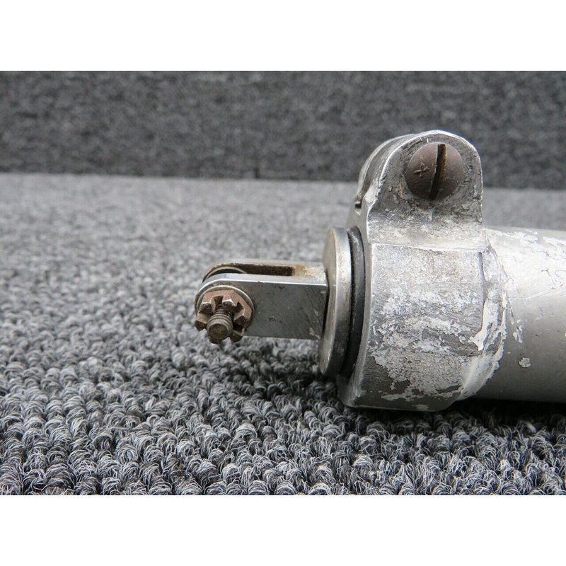 0442512-1 (WEU: SE1051-2) Cessna 172 Shimmy Dampener Assembly (CORE)