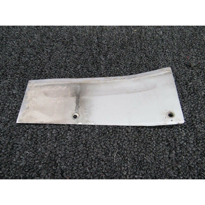 0520008-1 Cessna 172M Fairing Wing Aft Lower RH
