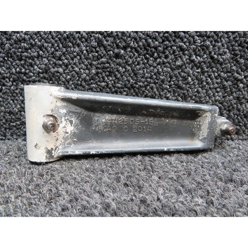 0442506-12 (Cast: 0442505-1B) Cessna 182R Nose Gear Torque Link Upper