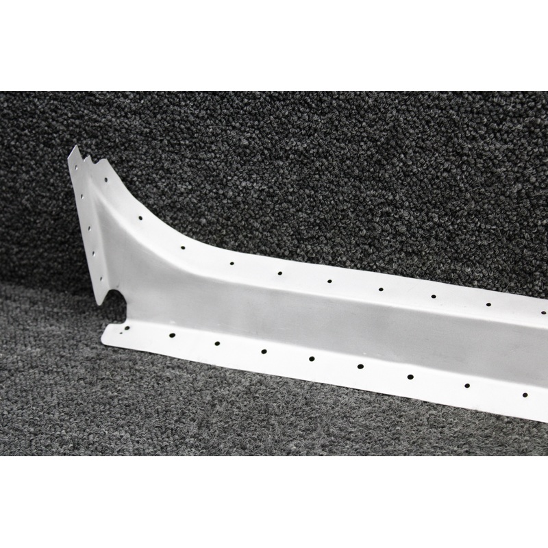 0511116 Cessna 172 Cabin Door Sill Lower LH (Bead Blasted)