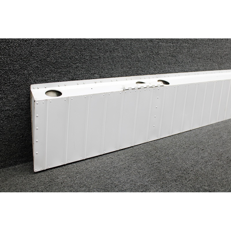 0523800-18 Cessna 210B Aileron Assembly RH