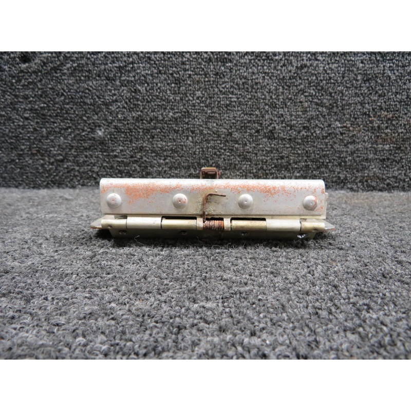 0552173-2 Cessna 172RG Upper Cowl Door Assembly