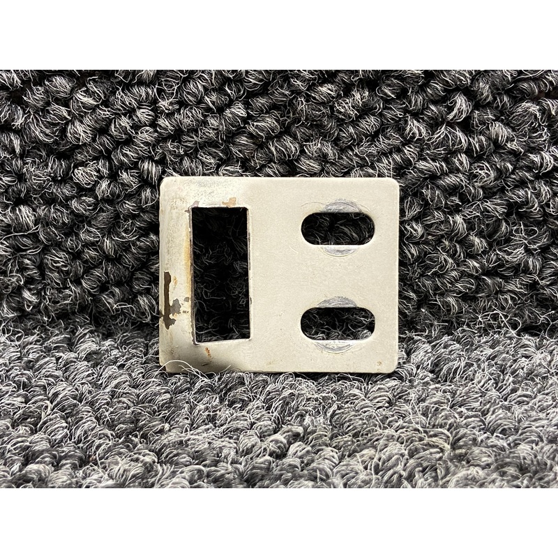 0311319-1 Cessna 172P Baggage Door Striker Plate