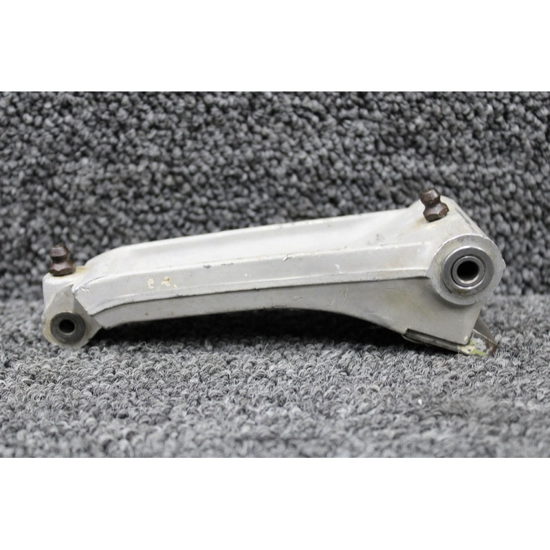 0442506-1 (Cast: 0442505-1) Cessna 150G Nose Gear Torque Link Upper