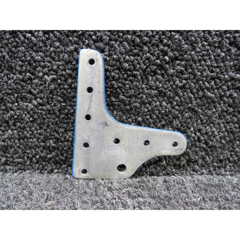 0412010-1 Cessna 152 Tailcone Plate RH