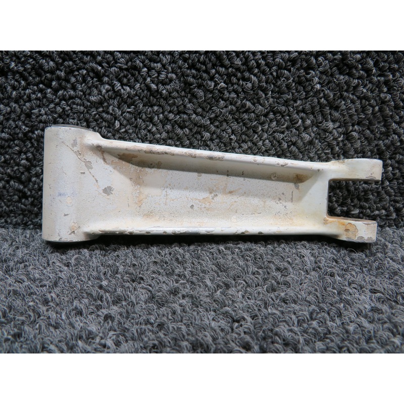 0442506-2 (Cast: 0442505-2B) Cessna 172RG Nose Gear Torque Link Lower