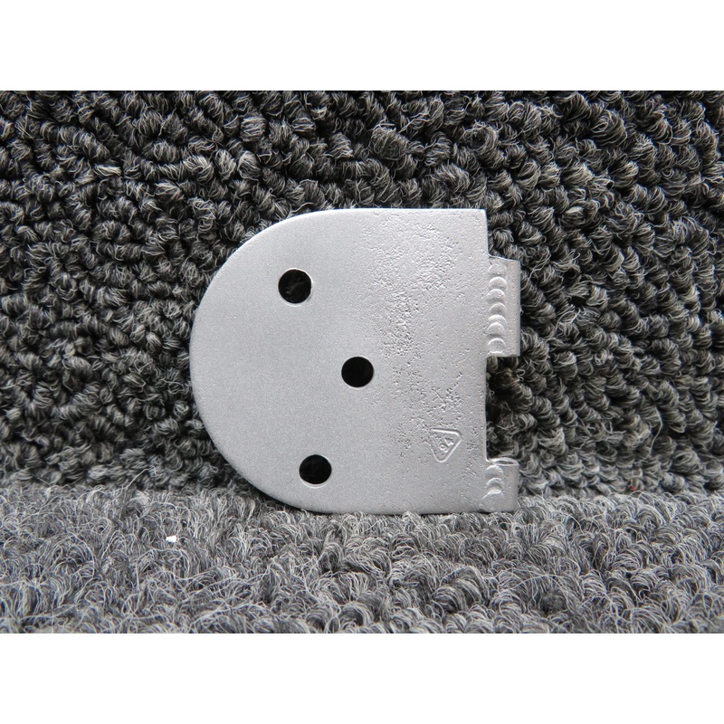 0517019-6 Cessna C172N Hinge Half Lower Fwd RH (Bead Blasted)