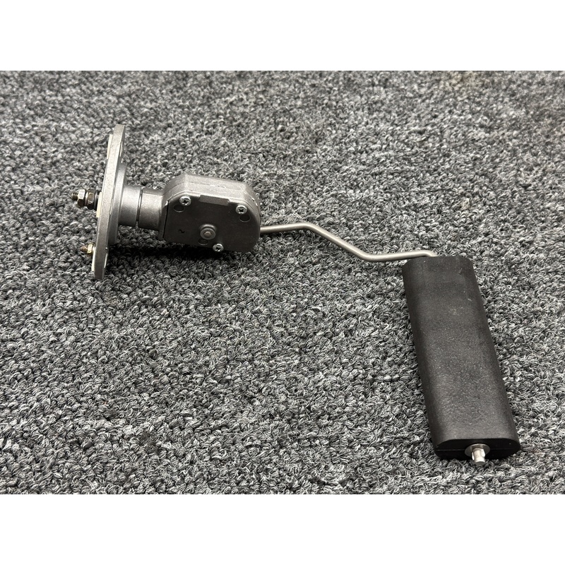 S3300-2 (Use: S3594-4) Cessna 182S Fuel Sender Assembly RH