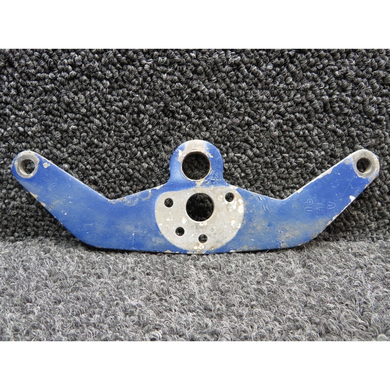 0432166-5 (Alt: 0432166-3) Cessna 150M Elevator Bellcrank Assembly