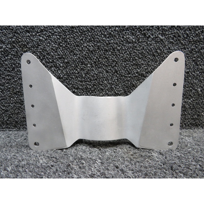 0543013-1 (Cast: 0543013-497) Cessna 172K Upper Nose Gear Fitting (Bead Blasted)