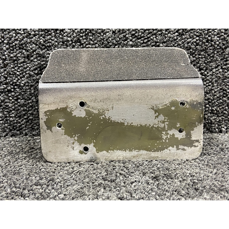 0701126-1 Cessna 182R Fuselage Step LH (Black)