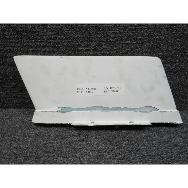 VT10-56-5 Cessna VOR-LOC Navigation Antenna (Chipped Paint)