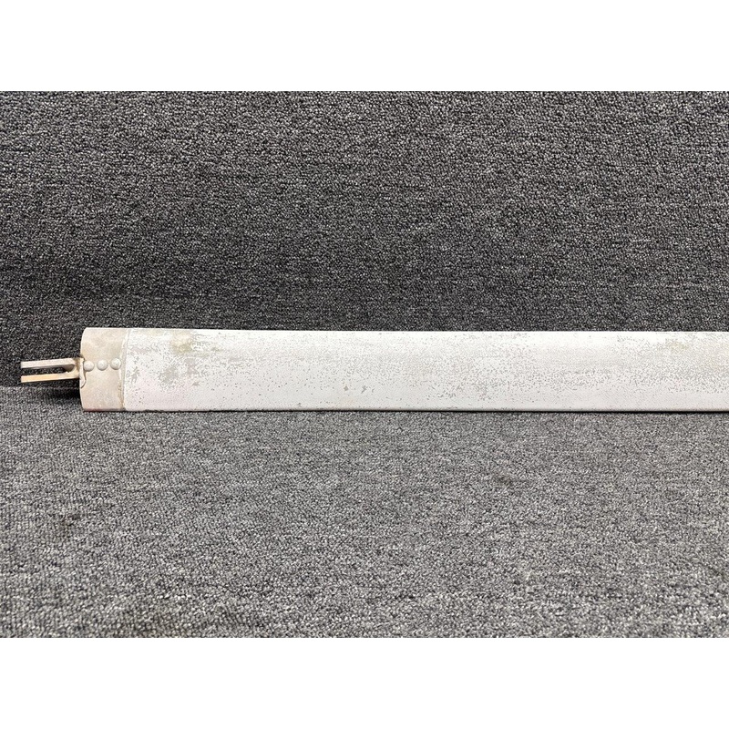 0523606-18 Cessna 172N Wing Strut Assembly RH (Paint Cracking)