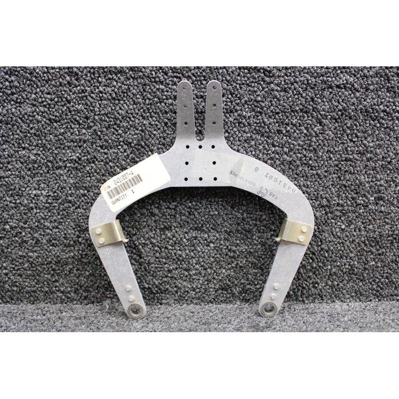 0431007-4 (Use: 0431007-10) Cessna 150 Rudder Horn with 8130-3 (New Old Stock)