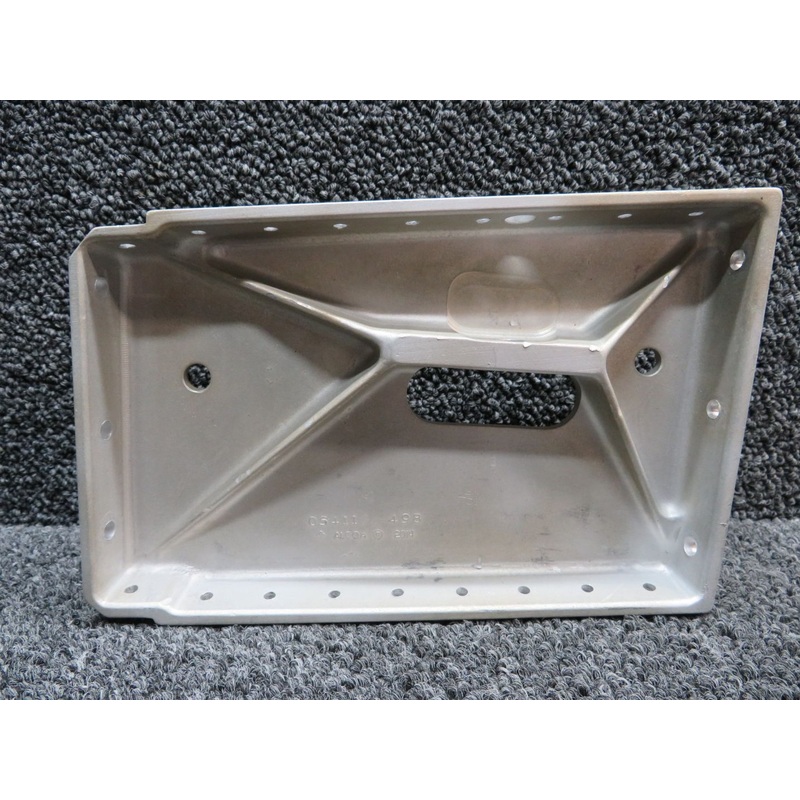 0541122-2 Cessna 172-175 Main Gear Support Inboard RH (Bead Blasted)