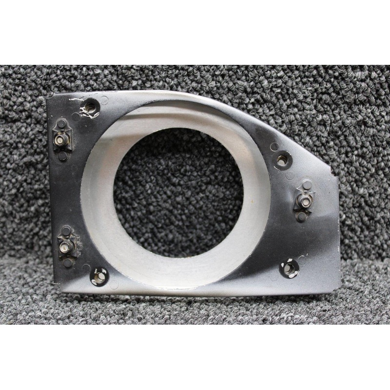 RD-8005L, RD-8006L Cessna 182Q Wing Tip Landing Light Bracket LH (Aftermarket)