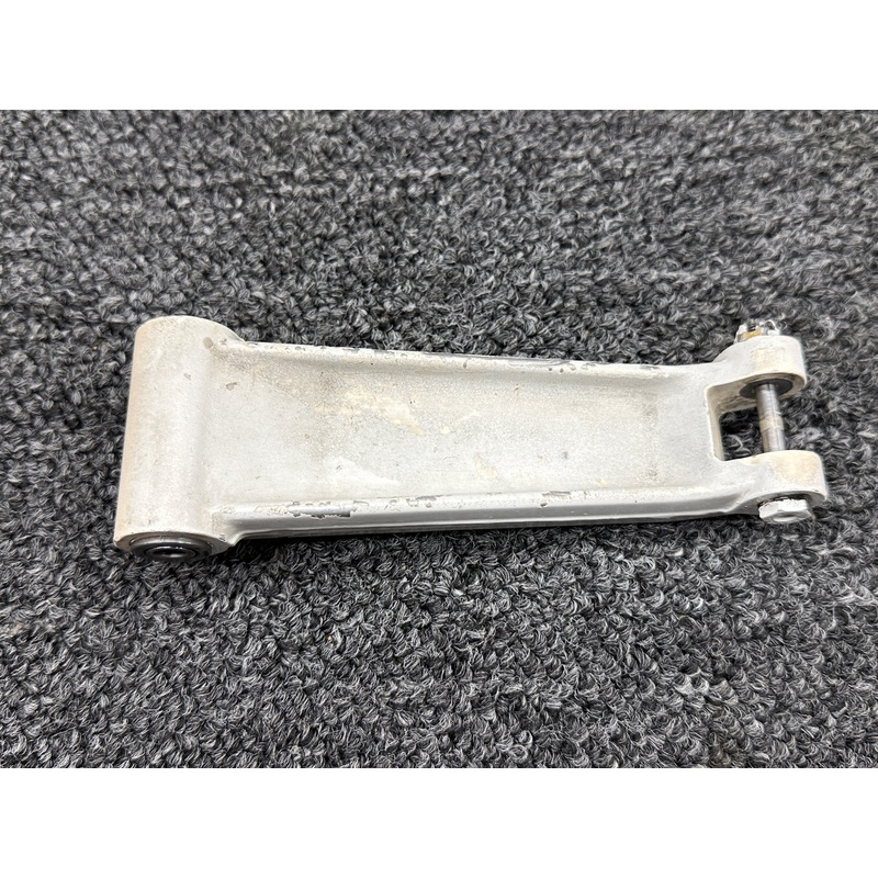 0442506-2 (Cast: 0442505-2B) Cessna R182 Nose Gear Torque Link Lower