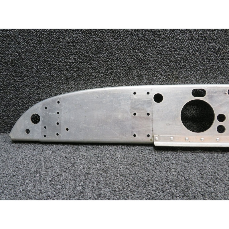 0511281, 0511289-3 Cessna Landing Gear Bulkhead with Angle