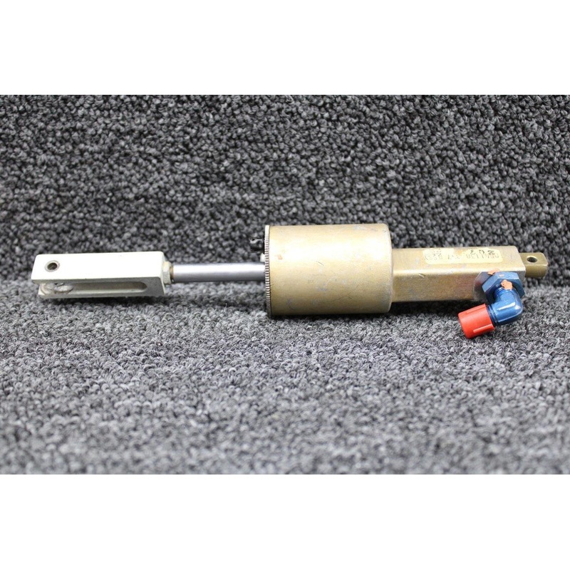 0541138-21 Cessna T337G Master Brake Cylinder Assembly