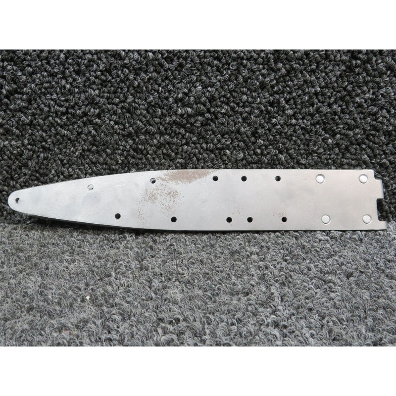 0511238-1 Cessna 172 Cabin Door Hinge Half Upper Aft LH (Bead Blasted)