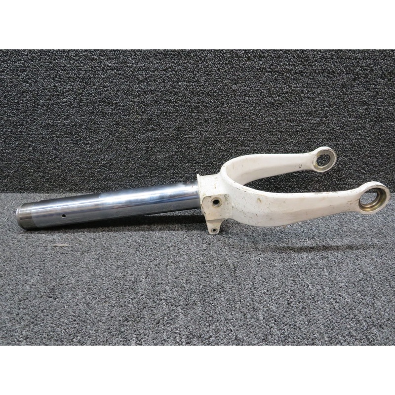 0543062-201 Cessna 172 Nose Gear Shock Strut Lower (Minus Orifice)