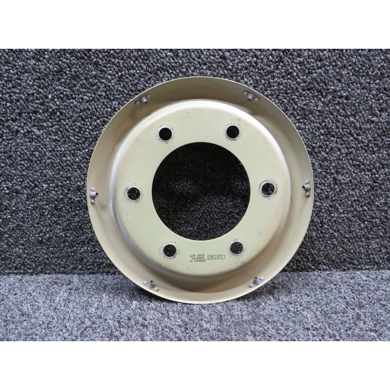 0550321-5 (Alt: 0550321-4) Cessna 172K Propeller Spinner Bulkhead Assy Forward